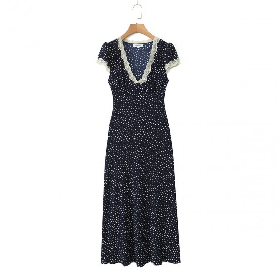 Spring 2025 new French lace patchwork polka dot dress V-neck country-style printed figure-hugging long dress Spring 2025 new French lace patchwork polka dot dress V-neck country-style printed figure-hugging long dress