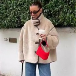 2024 Cross-border women's clothing wholesale with European and American style, fashionable and versatile French casual fleece stand-up collar loose lambskin coat